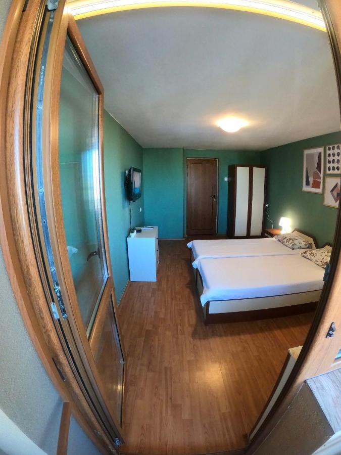 Sunset Yavorov Pomorie Apartment ภายนอก รูปภาพ