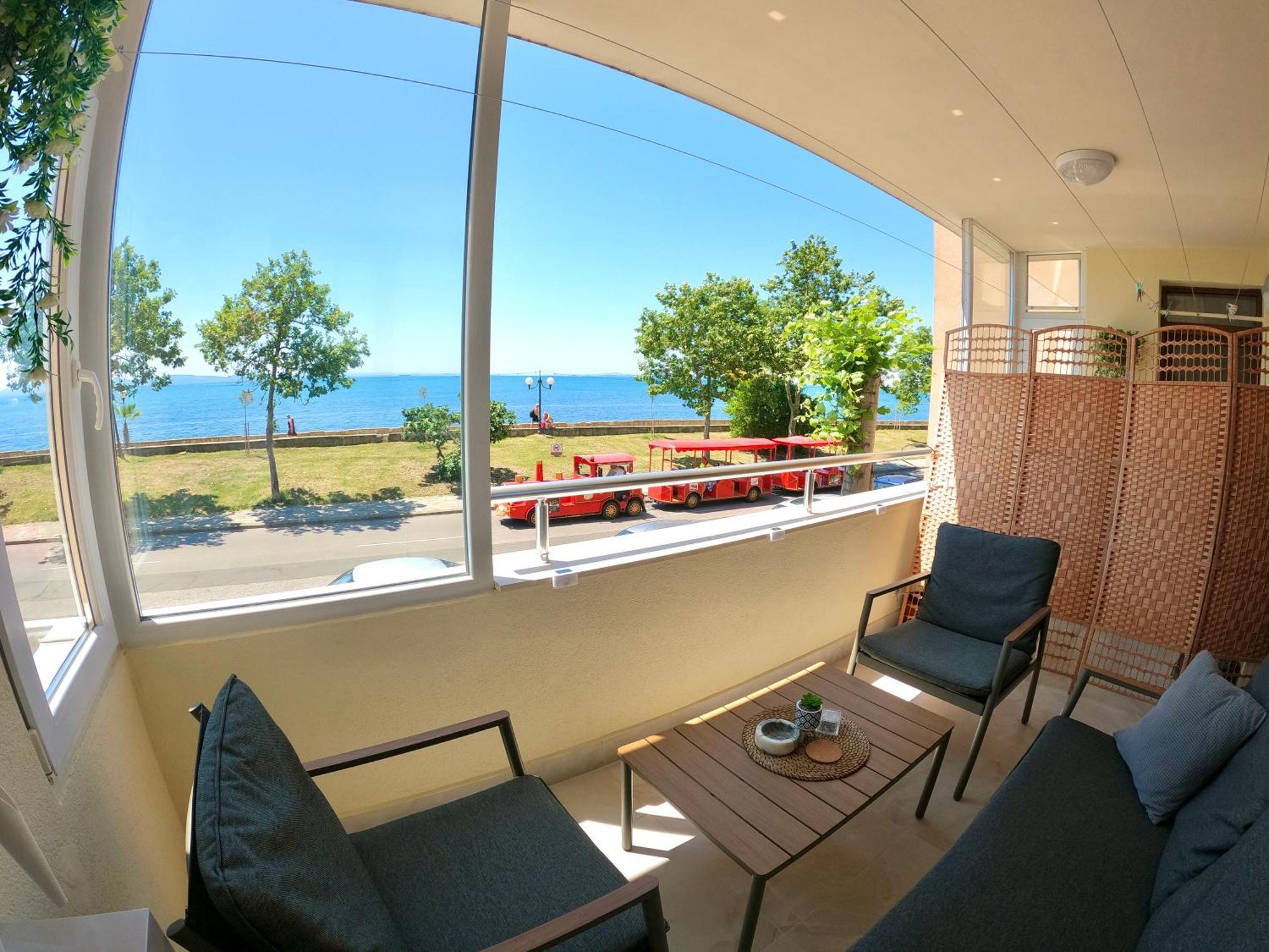 Sunset Yavorov Pomorie Apartment ภายนอก รูปภาพ